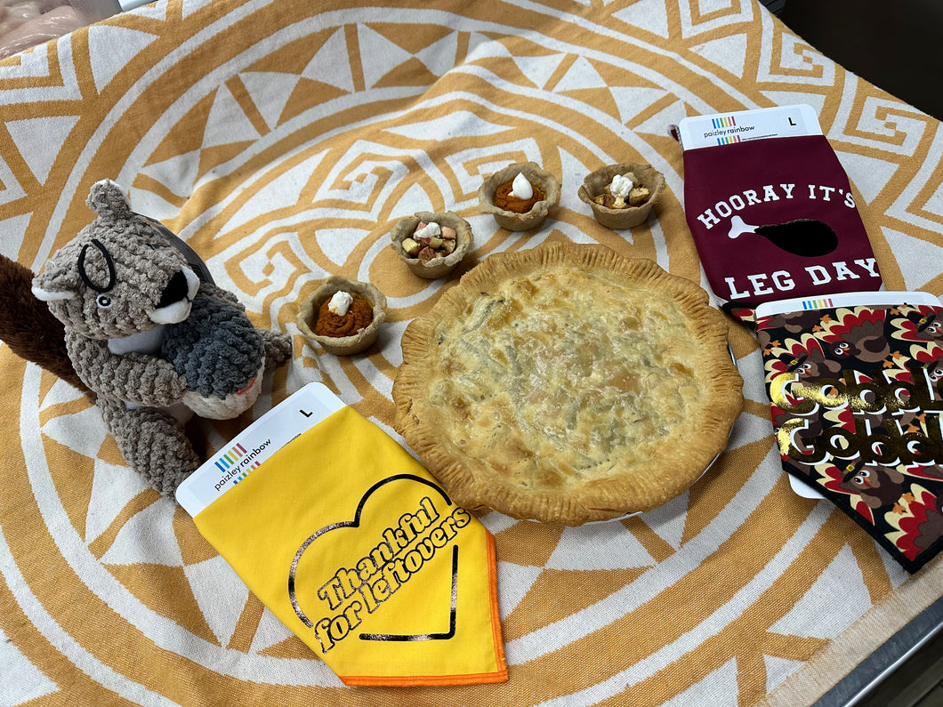 Thanksgiving Pup Pie Dinner